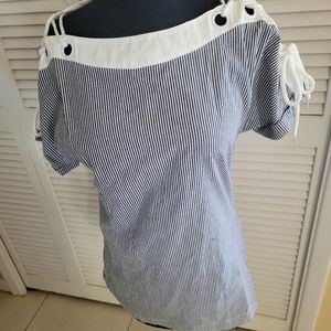 Women's top XS